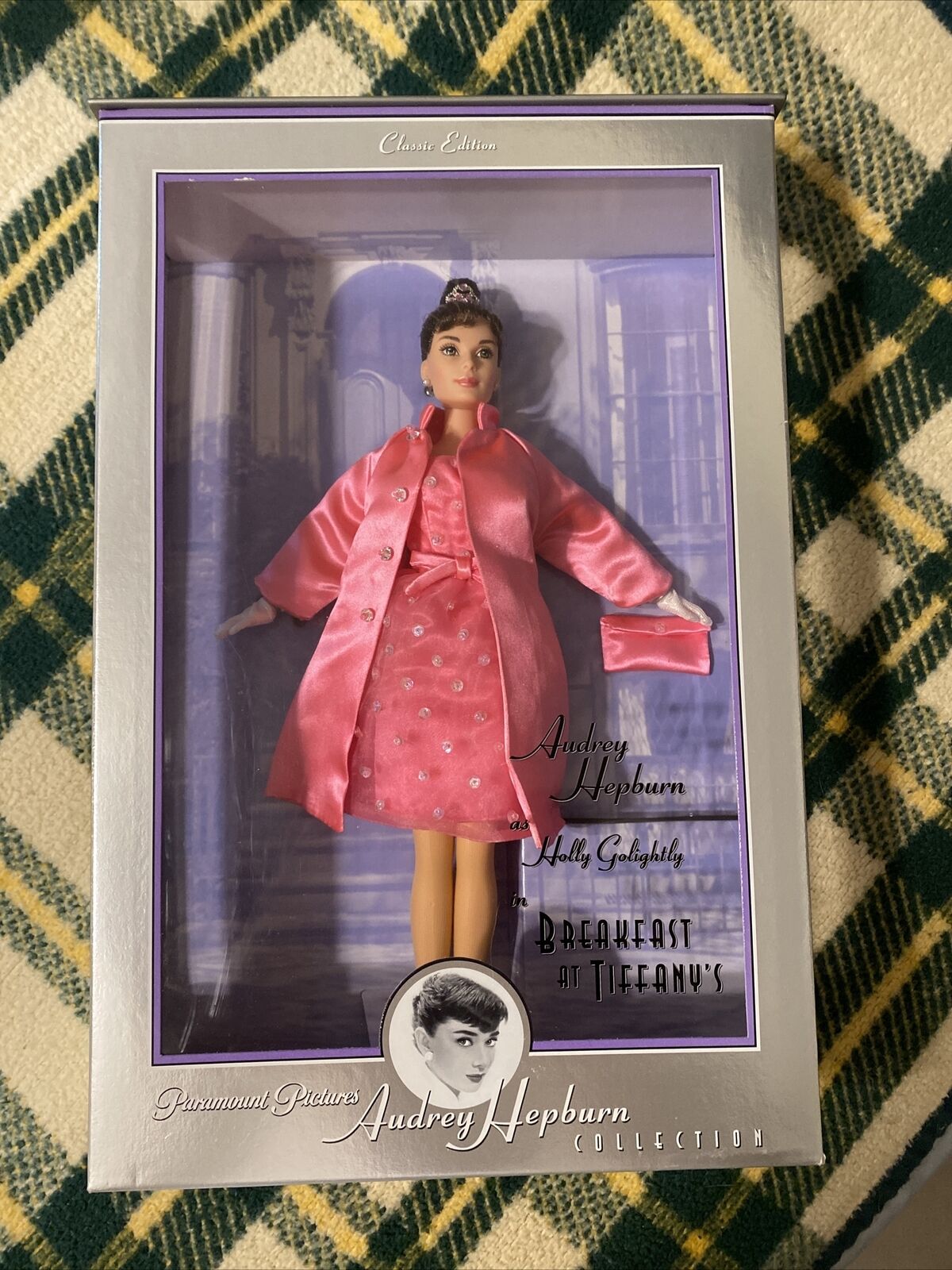 Audrey Hepburn Barbie Doll As Holly Golightly Breakfast At Tiffany's New 1998